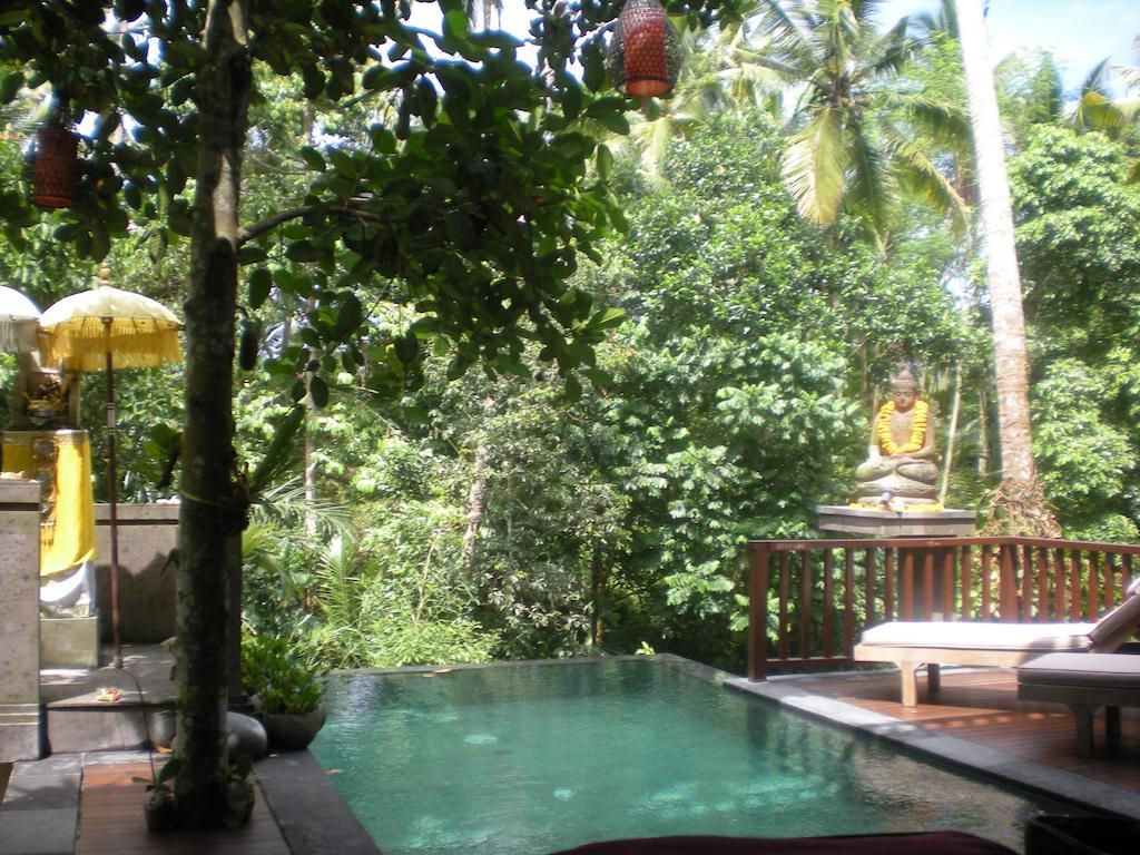 Harum Sari Ubud Private Villa Buitenkant foto