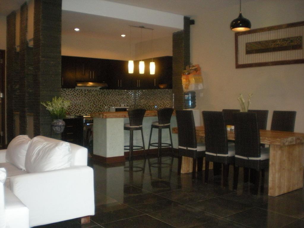 Harum Sari Ubud Private Villa Buitenkant foto