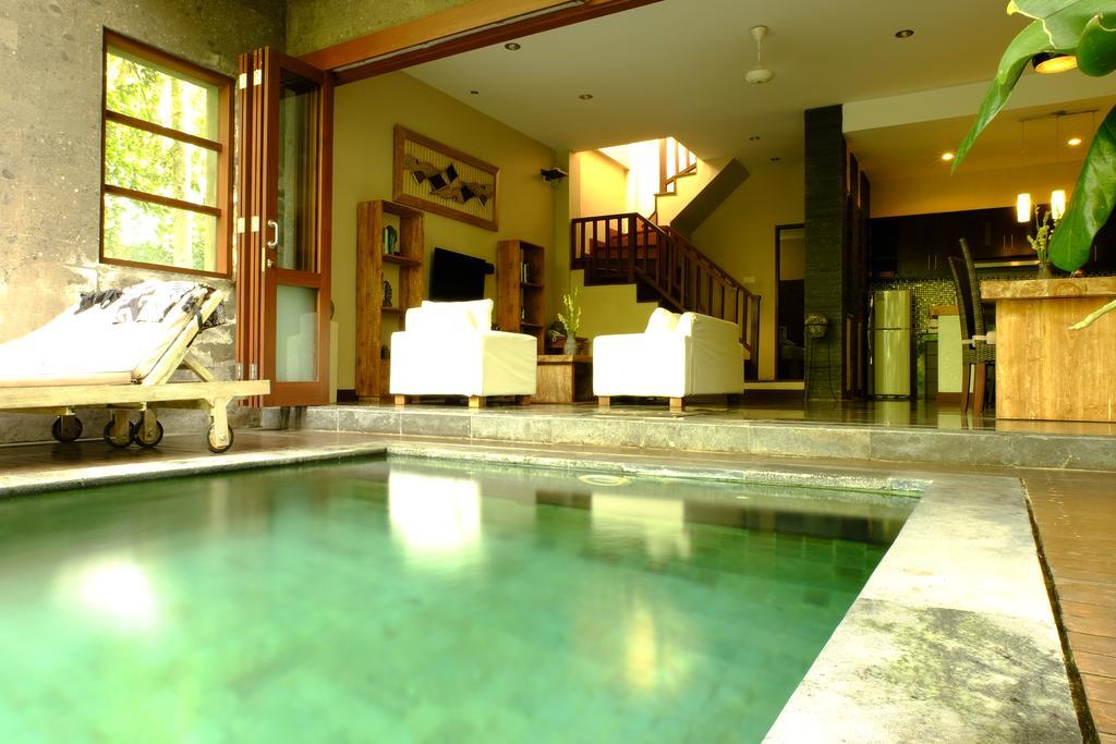 Harum Sari Ubud Private Villa Buitenkant foto